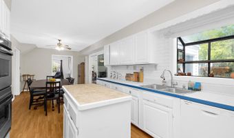 12112 FAITH Ln, Bowie, MD 20715