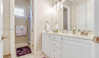 7 Greenwood Dr, Bluffton, SC 29910
