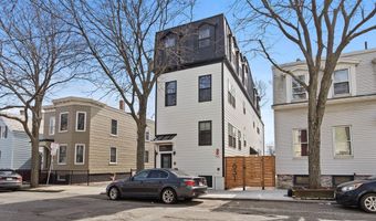 631 Saratoga St 4, Boston, MA 02128