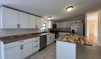 1032 County Road A-409, Ava, MO 65608