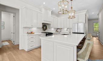 2235 Lea Christine Cir NE, Arab, AL 35016