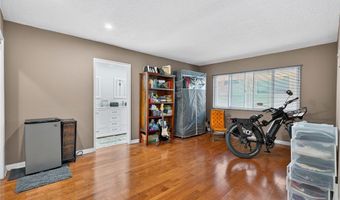 5376 Fairview Blvd 209, Los Angeles, CA 90056