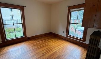 58 Oak St, Brattleboro, VT 05301