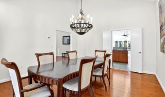 9209 VENDOME Dr, Bethesda, MD 20817