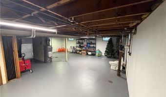 3832 Edinburgh Dr, Austintown, OH 44511