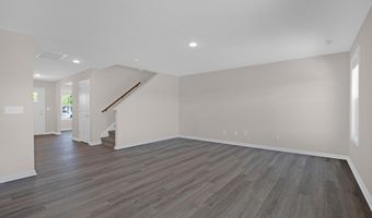 80 Coachman Ln, Autryville, NC 28318