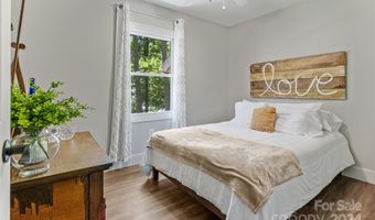 10 Muirfield Dr, Arden, NC 28704