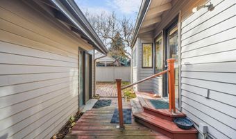 1009 E Strawberry Ln, Boise, ID 83712