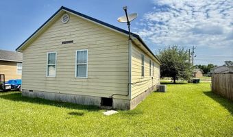 658 Union St, Bay St. Louis, MS 39520