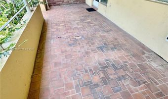 30 Park Dr A12, Bal Harbour, FL 33154