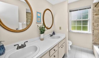 2724 Bentley Ct, Anderson Twp., OH 45244