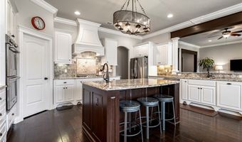 4502 NE Birchgrove Pl, Bentonville, AR 72712