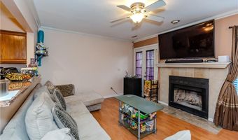 626 Smithfield Rd 1105, North Providence, RI 02904