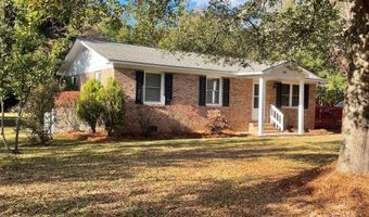 305 Spring St, Bethune, SC 29009