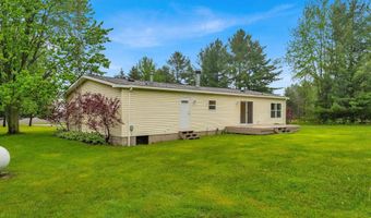 2100 Rowe, Applegate, MI 48401