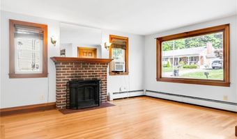 115 Waterman St, Cumberland, RI 02864