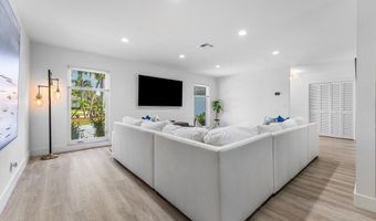 474 S Country Club Dr, Atlantis, FL 33462