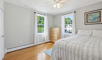 9 Doran Ave, Bristol, RI 02809