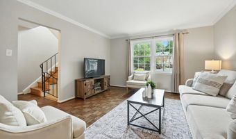 3233 VISCOUNT Ct, Annandale, VA 22003