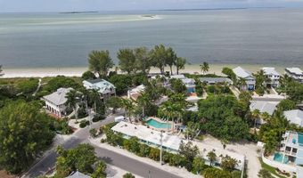 808 N BAY Blvd, Anna Maria, FL 34216