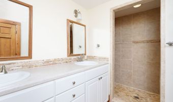 1134 Rapids St, Adel, IA 50003