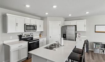 4204 NE 16th St, Ankeny, IA 50021