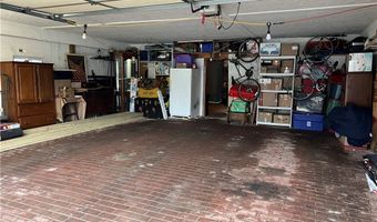5123 4th Ave, Andover, OH 44003