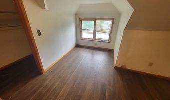 701 SE 9th Ave, Aberdeen, SD 57401