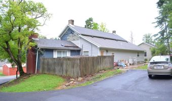 20 Hickory St, Athens, OH 45701