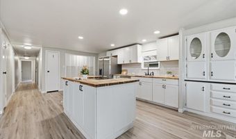 445 S Maple Grove Rd #15, Boise, ID 83709