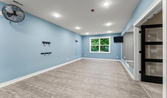 2008 Little Creek Cir, Rockford, MN 55373
