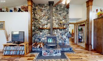 17638 LEWIS CREEK Rd, Brookings, OR 97415