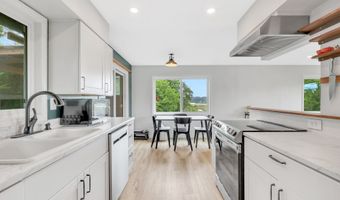 35208 ORCHARD Ln, Astoria, OR 97103