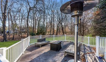26 Bruns Rd, Allenhurst, NJ 07711