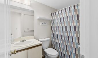 432 South St C6, Bennington, VT 05201