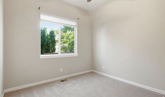 882 Jenny Ln, Berthoud, CO 80513