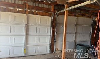 10084 Timberrim Dr, Cascade, ID 83611