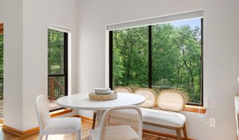 39368 LONGHILL Ln, Aldie, VA 20105