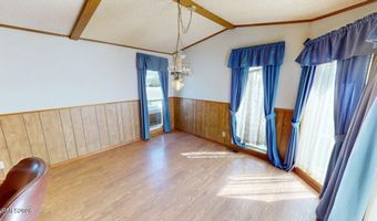 310 Bastian Rd, Battle Mountain, NV 89820