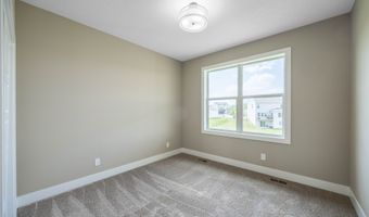 610 Ellis Cir, Adel, IA 50003