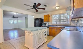 8032 Sholar Dr, Baton Rouge, LA 70809