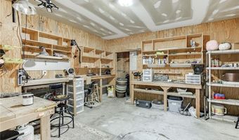 1373 Mountain Lake Dr, Auburn, GA 30011