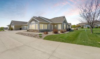 5535 E Eastbridge Pl, Sioux Falls, SD 57110