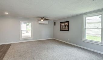 368 SE Elmhurst Ave, Bartlesville, OK 74006