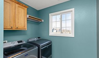 707 NE 46th Ct, Ankeny, IA 50021