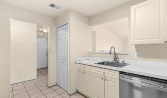 44096 NATALIE Ter 302, Ashburn, VA 20147