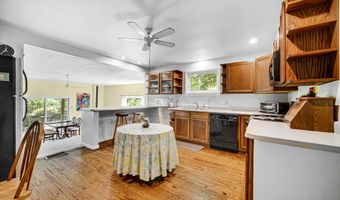 115 S Quigley Ave, Beverly Shores, IN 46301