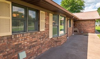 801 Lynnview Dr, Albany, KY 42602