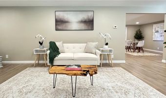 115 Hill Top Dr, Johnston, RI 02919