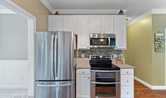 6908 Wildcat Rd, Barboursville, WV 25504